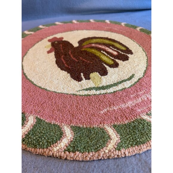 Buttermold Rooster Hooked Rug Chair Pad 15 inch Vintage - Picture 7 of 9